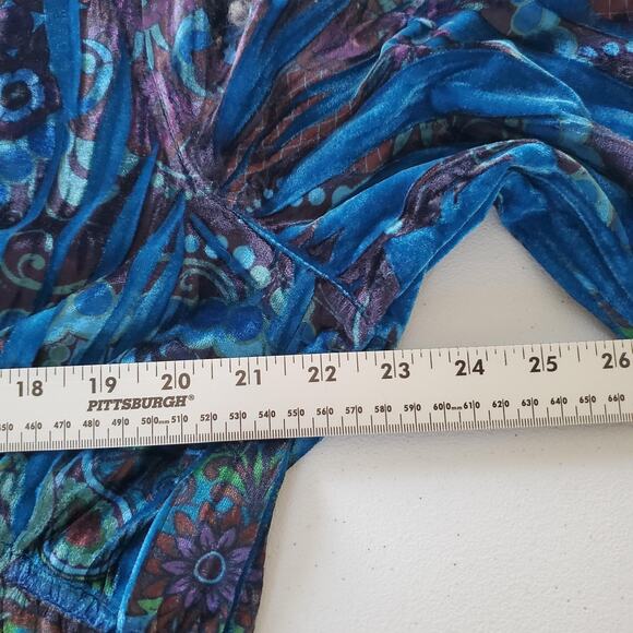 Y2K Fairy Grunge Shirt Womens 2XL Blue Paisley Velvet V Neck Tunic Stretch - Picture 7 of 10